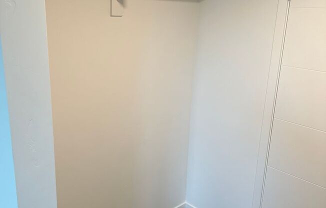 2 beds, 2 baths, 971 sqft, $2,795, Unit 102