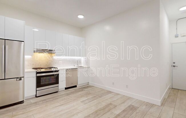 759 6 AVE