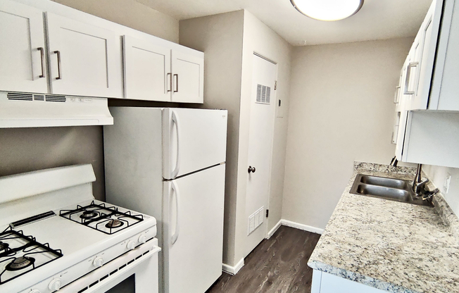 8867 W 54th