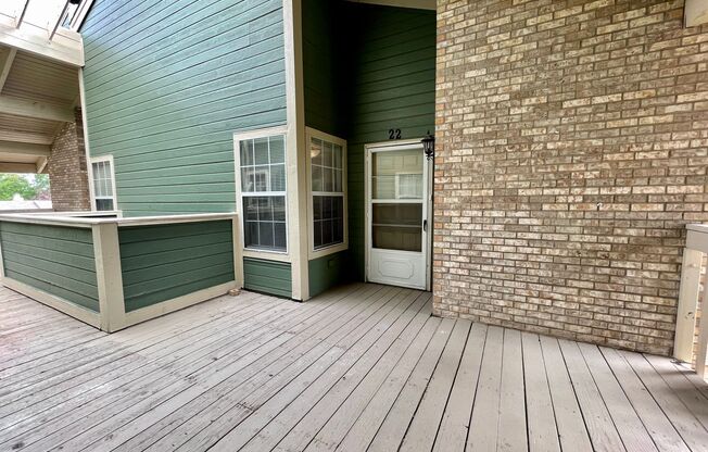 $0 DEPOSIT OPTION. BRIGHT AND AIRY TWO BEDROOM OTERO RIDGE CONDO WITH LOFT!