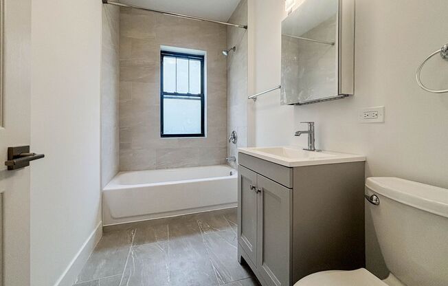 2 beds, 1 bath, 820 sqft, $2,395, Unit 1950-1Y