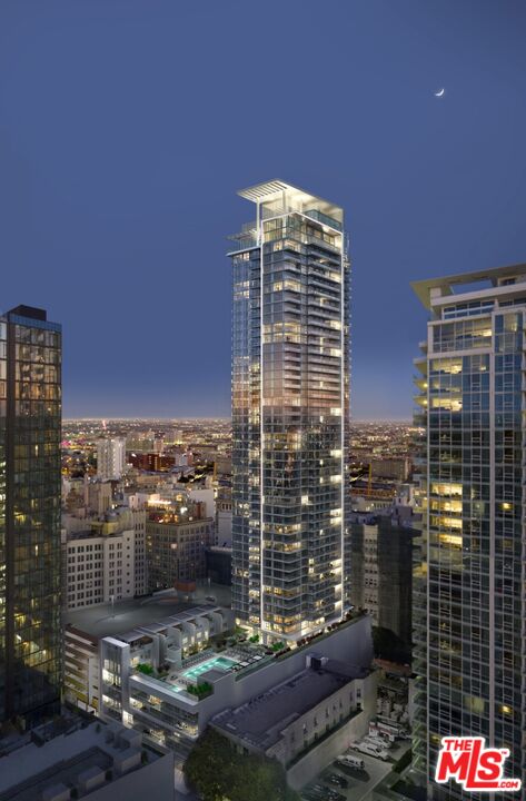 6 beds, 9.5 baths, 19,313 sqft, $80,000, Unit PH
