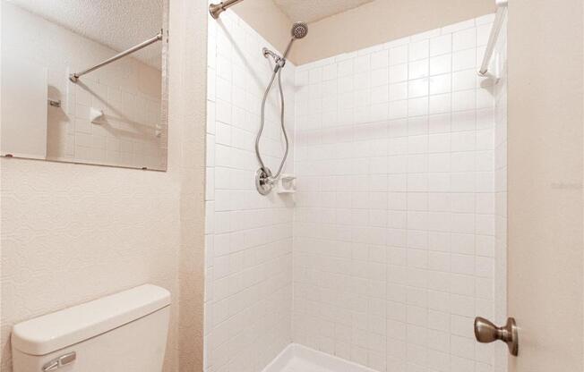 2 beds, 2 baths, 864 sqft, $1,500