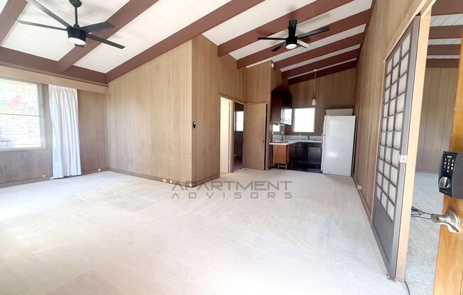 *PLEASE VIEW FULL AD FOR DETAILS* FANTASTIC! 3 Bed / 3 Bath / 4 Parking Manoa Home – Noelani School District! | CLOSE TO UH MANOA