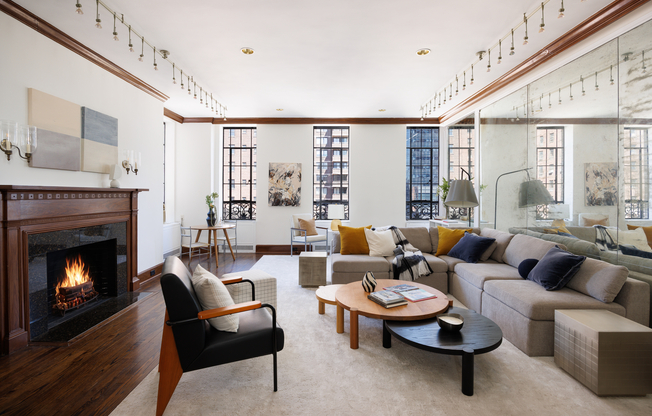 350 W 57 ST