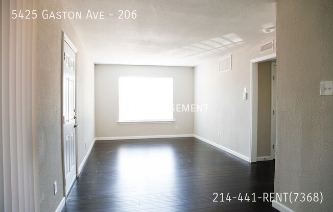 5425 Gaston Ave Apt 112