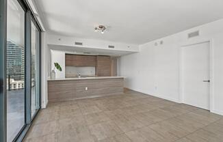 3 beds, 2 baths, 1,154 sqft, $6,000, Unit # 1706