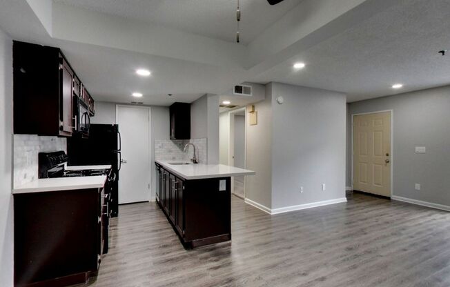 1 bed, 1 bath, 630 sqft, $2,250, Unit 23-265