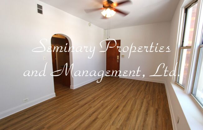 5118 N Lincoln