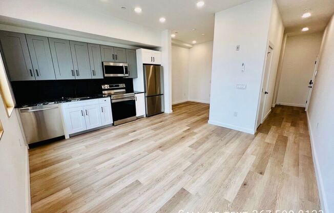 1308 10 N FRONT ST