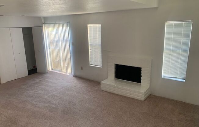 1 bed, 1.5 baths, 866 sqft, $935, Unit 2304