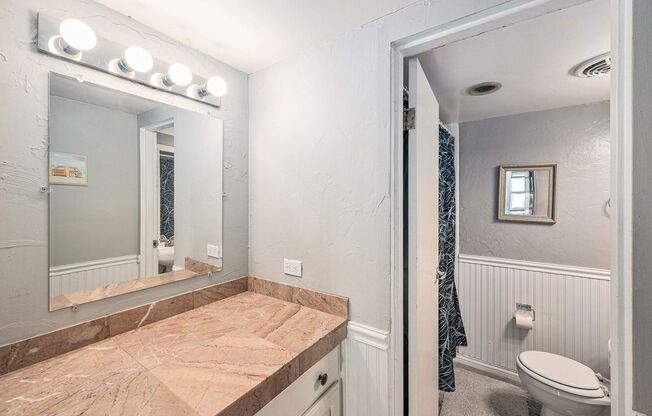 1 bed, 1 bath, $1,600, Unit # 407