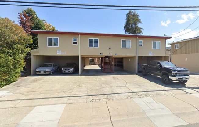 G4 | 50 E. 39th Avenue