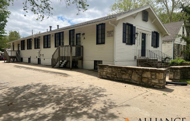 Bertrand St. 1225