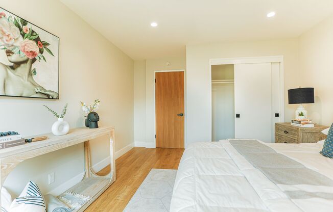 30+ Day Fully Stylishly furnished & Tastefully designed Newport Beach Vacation Rental