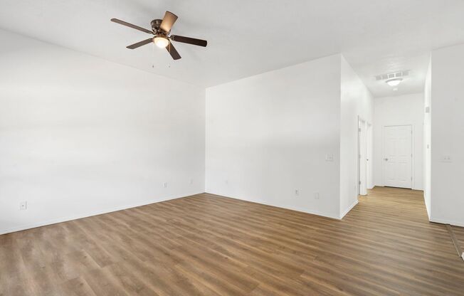Ozark 2 Bedroom 2 Bathroom 2 Car Garage