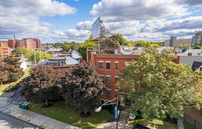 2 beds, 1 bath, 674 sqft, $1,250, Unit GH-04