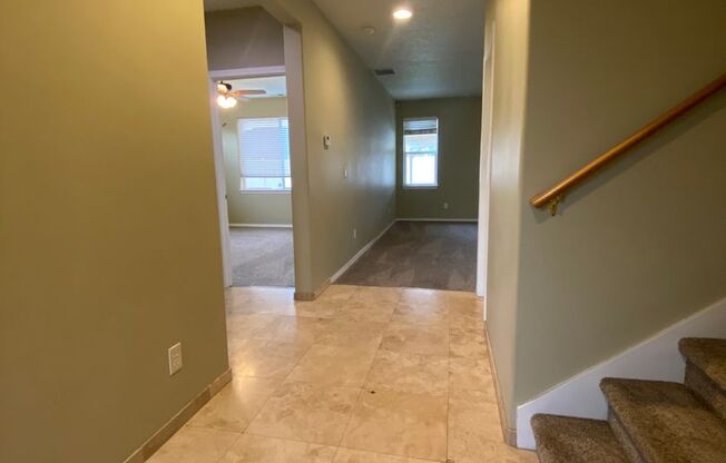 Airway Heights 3 Bed 2.5 bath + Large Rec Room Single Family Home. Available Now!