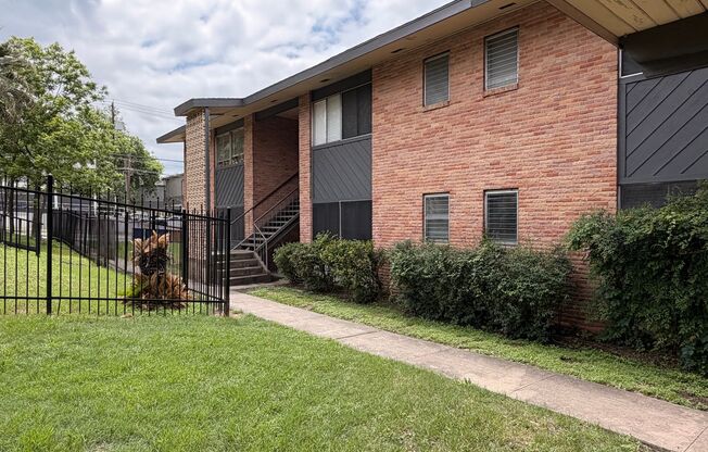Shanti Apartments