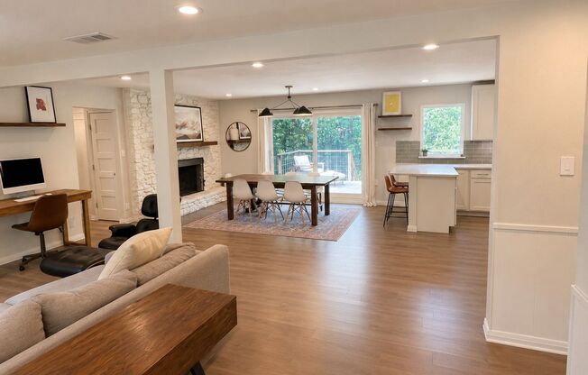 Brilliant Home on a Large Lot with Everything!