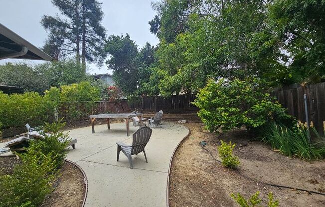 0320 7 Elm Court