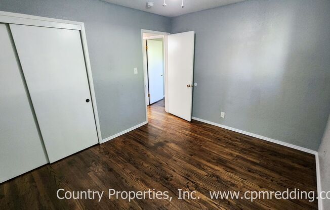 3 beds, 1 bath, $1,695