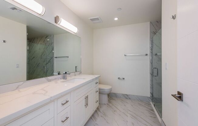 2 beds, 2 baths, 1,299 sqft, $4,250, Unit 204