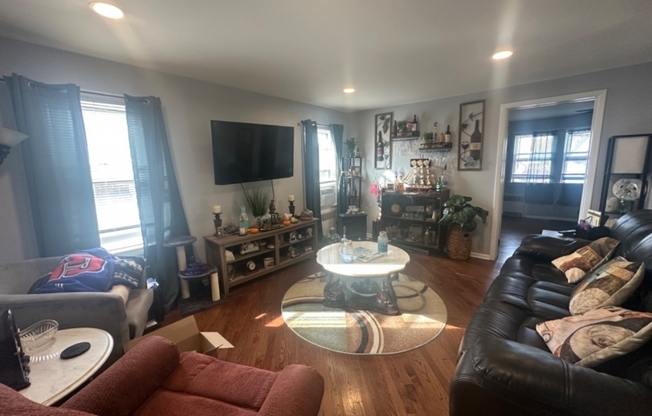 262 HORNBLOWER AVE