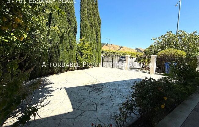 37781 ESSANAY PL