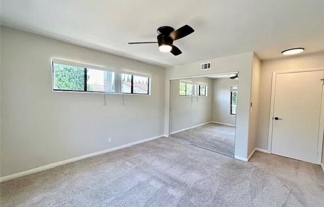 3 beds, 2.5 baths, 2,054 sqft, $3,995, Unit 18