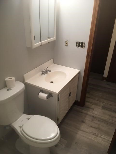 1 bed, 1 bath, 739 sqft, $2,400, Unit 75