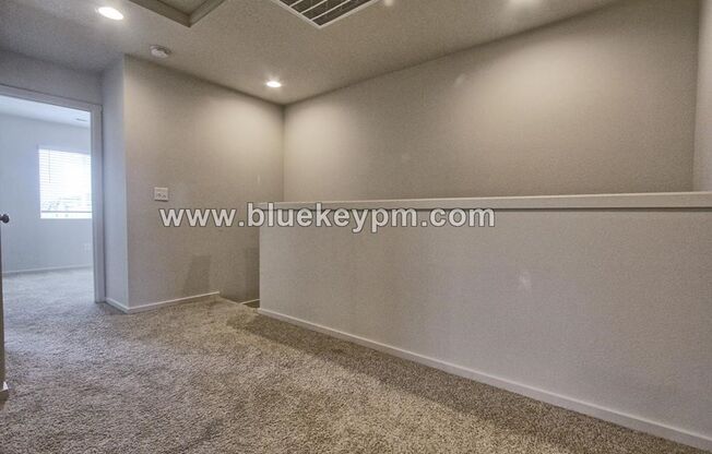 3 beds, 2.5 baths, $2,195