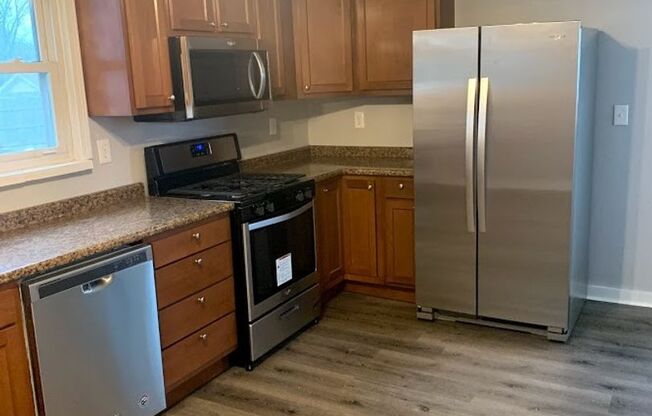 Completely Updated 3 Bed, 1 Bath Home in Hazelwood -  Available 6/10!