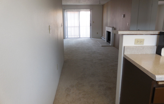 2 beds, 1.5 baths, 920 sqft, $1,800