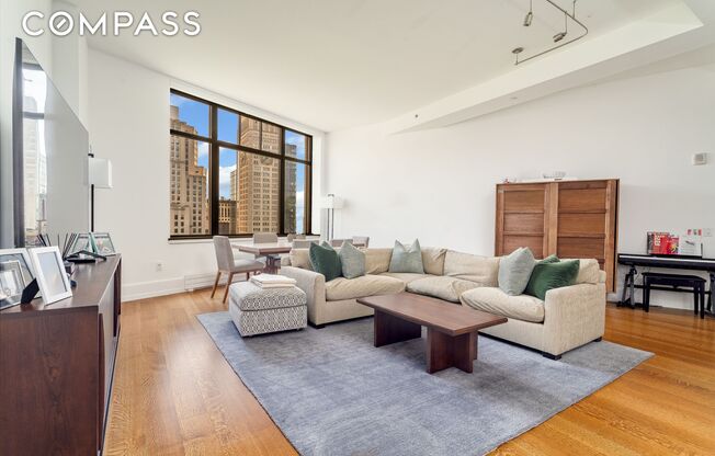 10 MADISON SQ W