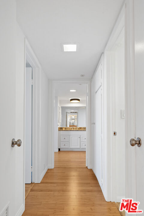 2 beds, 2 baths, 1,088 sqft, $4,400, Unit 904