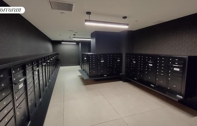 2 beds, 2 baths, $5,175, Unit 14J