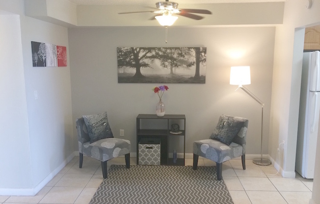 1 bed, 1.5 baths, 805 sqft, $2,450