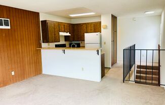 MISSION BEACH APARTMENT WITH TWO DEDICATED PARKING SPOTS! $3,395/mo