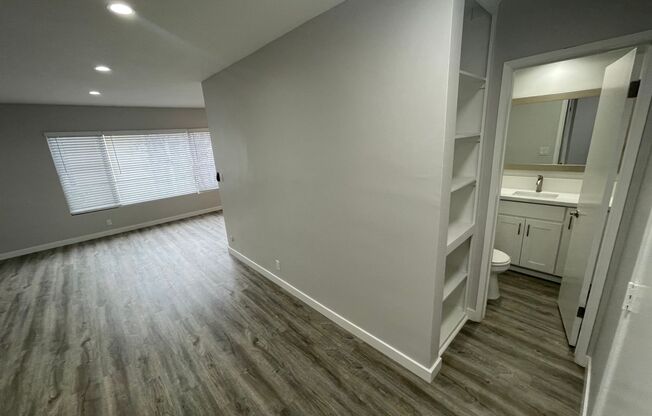 1 bed, 1.5 baths, 951 sqft, $3,198, Unit 106