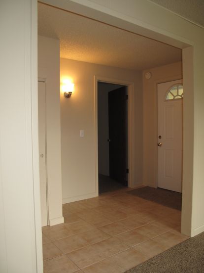 3 beds, 1 bath, 1,500 sqft, $2,895, Unit Upper