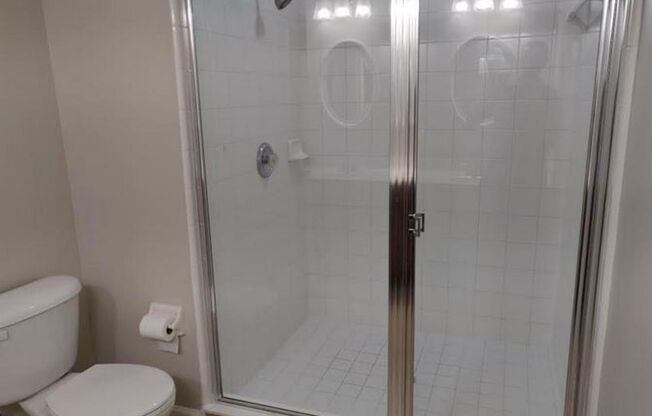 2 beds, 2 baths, $2,095