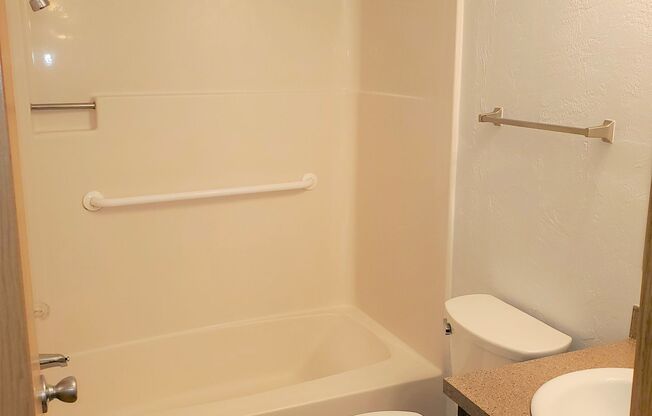 One Bedroom, One Bath - Special $1275.00 and Second Month Free!