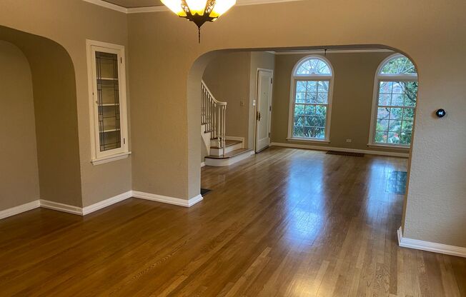 Amazing Irvington Charm - 3 bedroom Duplex Condo