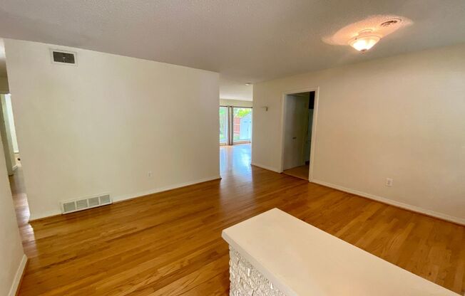 Charming Home With A Spacious Yard!