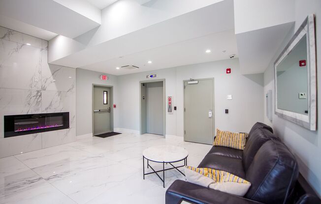 1 bed, 1 bath, 572 sqft, $1,635, Unit Unit 405