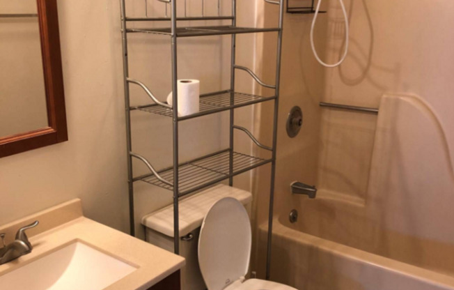 1 bed, 1 bath, 600 sqft, $1,950, Unit 357 Main- 10