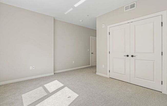 2 beds, 2 baths, 1,088 sqft, $1,825, Unit 1-301