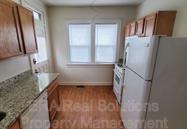 148 CLINTON ST