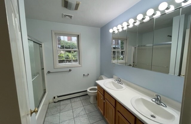 4 beds, 2 baths, 1,590 sqft, $4,300